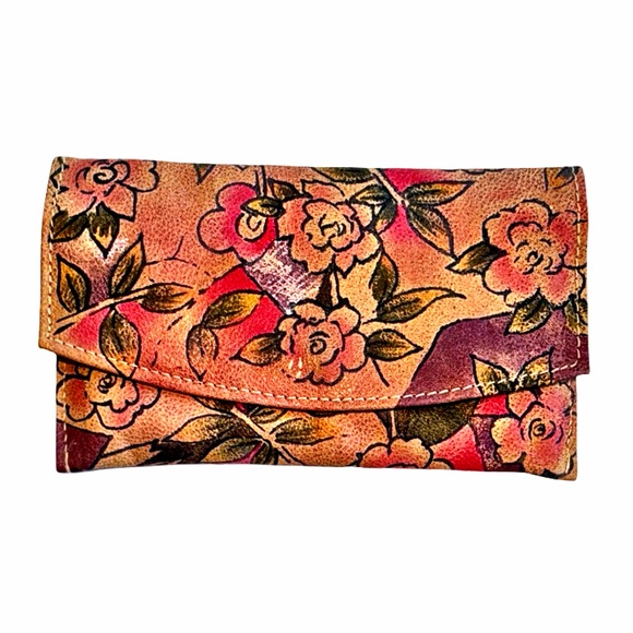 Emily Ann Boca Raton | NWT | Hand Painted Leather 3-in-1 Clutch Wallet Set - Picture 4 of 10